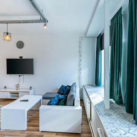 Apartment Apartments24 Studio53 *