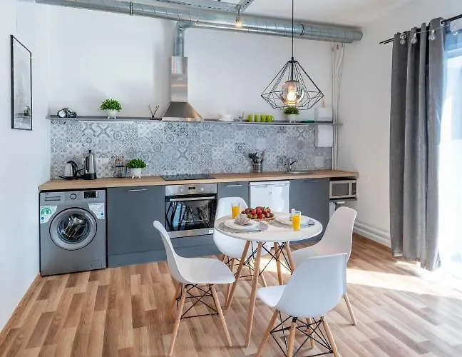 Apartments24 Studio53 *